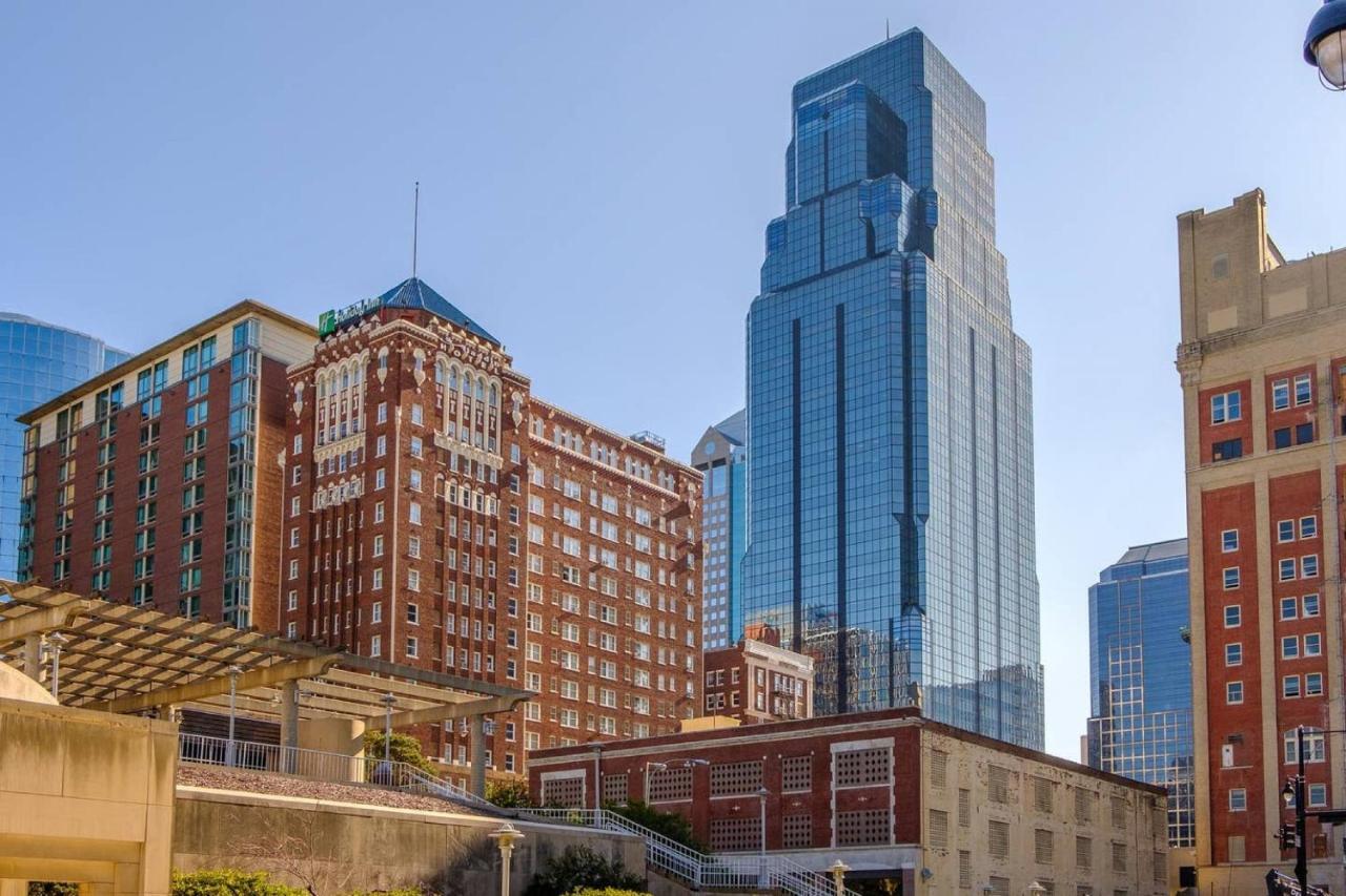 Frontdesk 915 Broadway Apts Downtown Kansas City Eksteriør bilde
